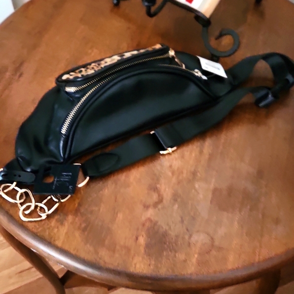 I.N.C Leopard Waist Bag - Picture 2 of 4